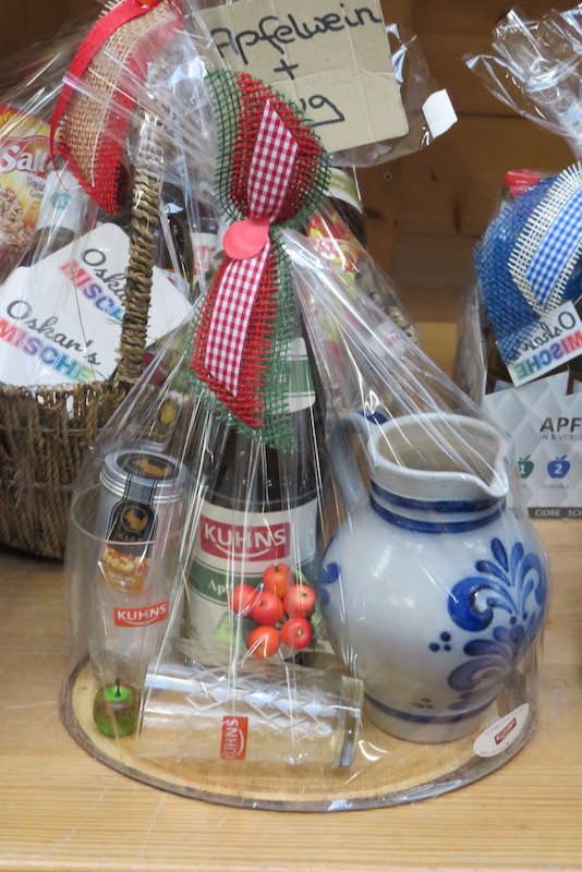 Geschenkservice bei Kuhns Trinkgenuss im Getränkemarkt in Elsenfeld